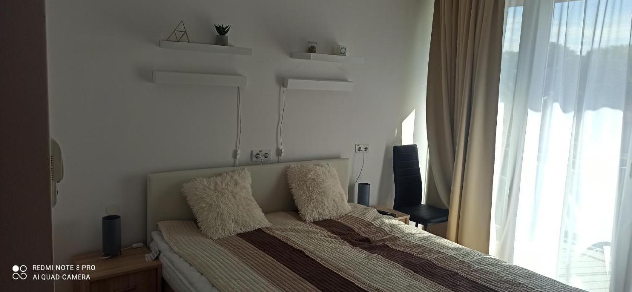Sunshine 208 Apartman バラトンサールソー エクステリア 写真